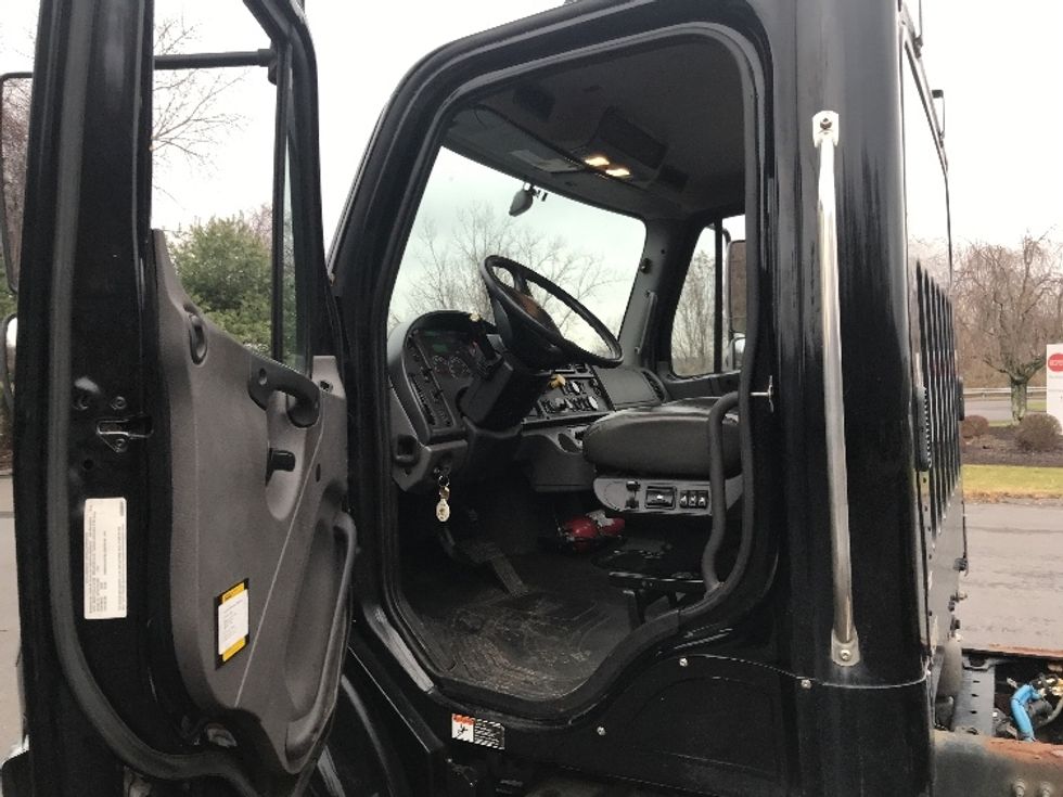 Cab and Chassis Truck-Light and Medium Duty Trucks-Freightliner-2020-M2-Braintree-MA-241,432\n\t\tmiles-$ 42,750 - Image 16