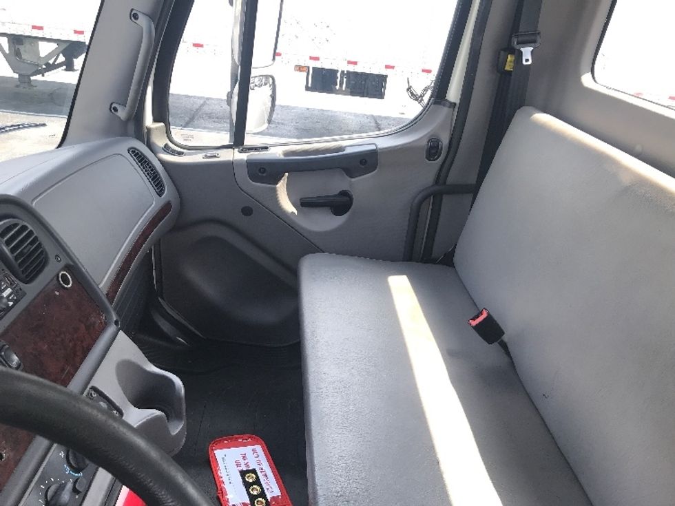 Cab and Chassis Truck-Light and Medium Duty Trucks-Freightliner-2020-M2-Charlotte-NC-296,340\n\t\tmiles-$ 23,750 - Image 15