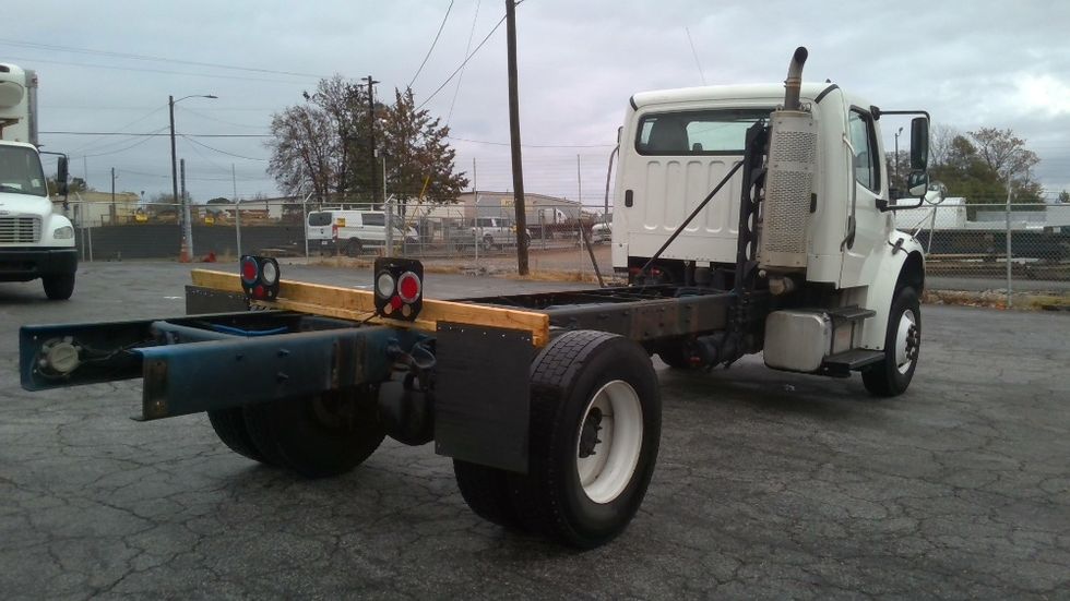Cab and Chassis Truck-Light and Medium Duty Trucks-Freightliner-2020-M2-Forest Park-GA-174,563\n\t\tmiles-$ 39,250 - Image 8