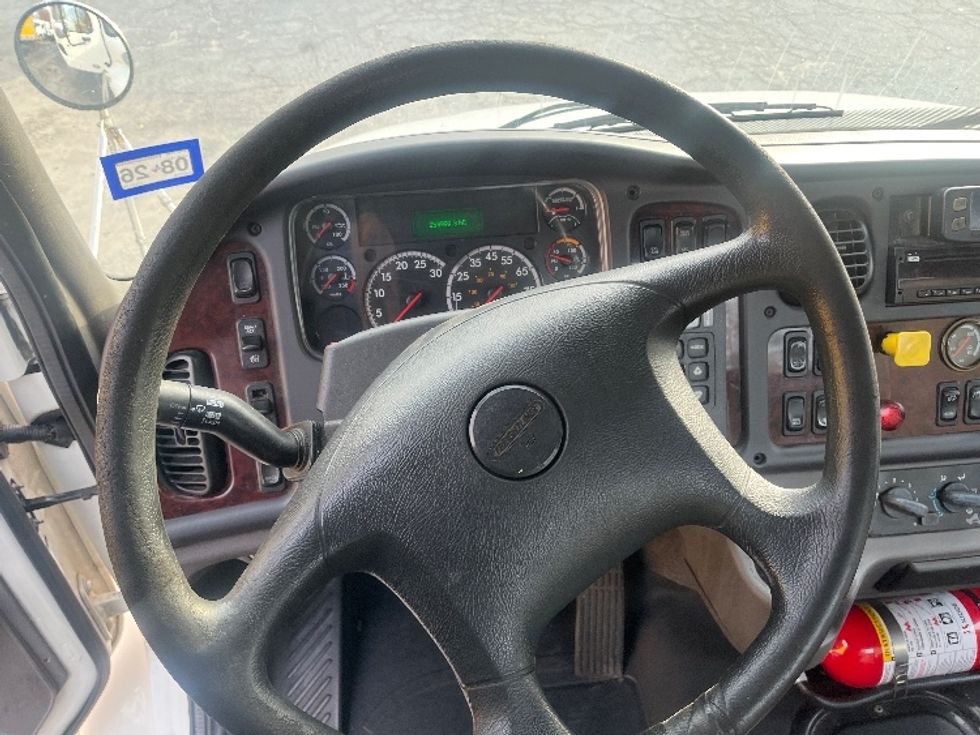 Cab and Chassis Truck-Light and Medium Duty Trucks-Freightliner-2020-M2-Forest Park-GA-253,316\n\t\tmiles-$ 25,750 - Image 16