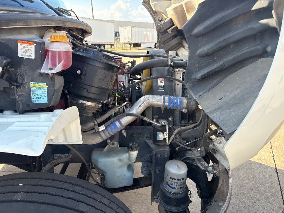 Cab and Chassis Truck-Light and Medium Duty Trucks-Freightliner-2020-M2-Grand Prairie-TX-264,999\n\t\tmiles-$ 23,000 - Image 23