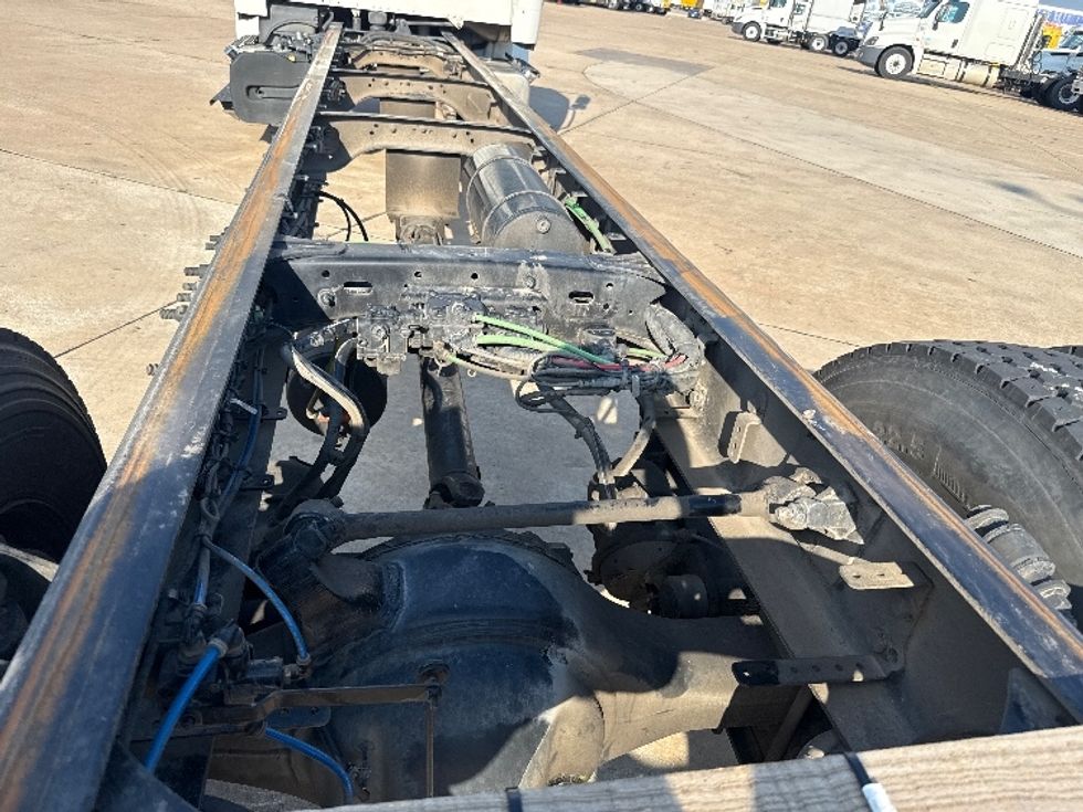 Cab and Chassis Truck-Light and Medium Duty Trucks-Freightliner-2020-M2-Grand Prairie-TX-264,999\n\t\tmiles-$ 23,000 - Image 7