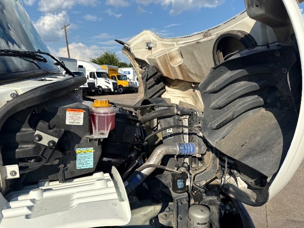 Cab and Chassis Truck-Light and Medium Duty Trucks-Freightliner-2020-M2-Grand Prairie-TX-321,838\n\t\tmiles-$ 23,000 - Image 23