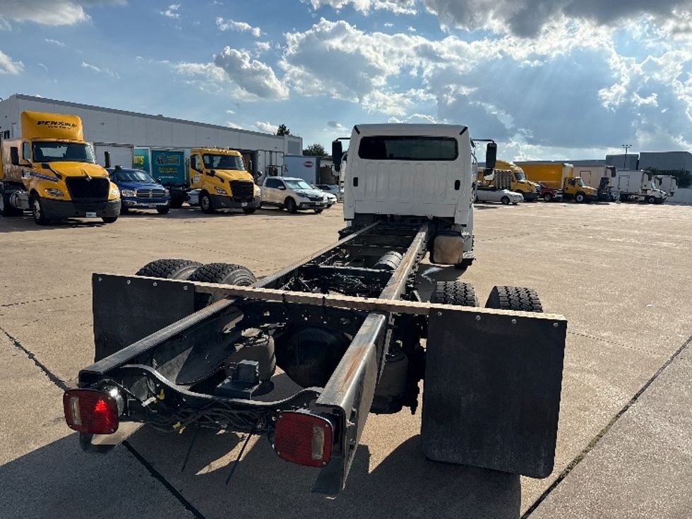 Cab and Chassis Truck-Light and Medium Duty Trucks-Freightliner-2020-M2-Grand Prairie-TX-420,183\n\t\tmiles-$ 23,000 - Image 11