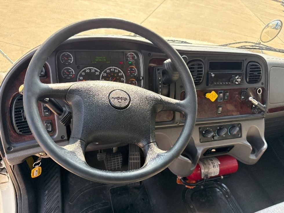Cab and Chassis Truck-Light and Medium Duty Trucks-Freightliner-2020-M2-Grand Prairie-TX-420,183\n\t\tmiles-$ 23,000 - Image 17
