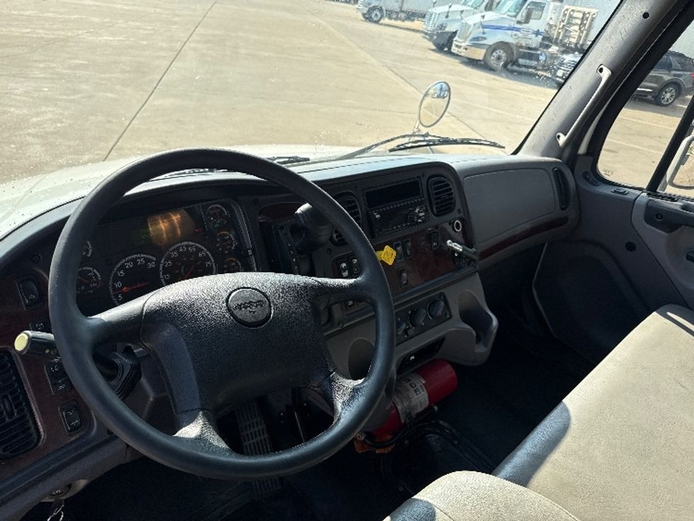 Cab and Chassis Truck-Light and Medium Duty Trucks-Freightliner-2020-M2-Grand Prairie-TX-420,183\n\t\tmiles-$ 23,000 - Image 18