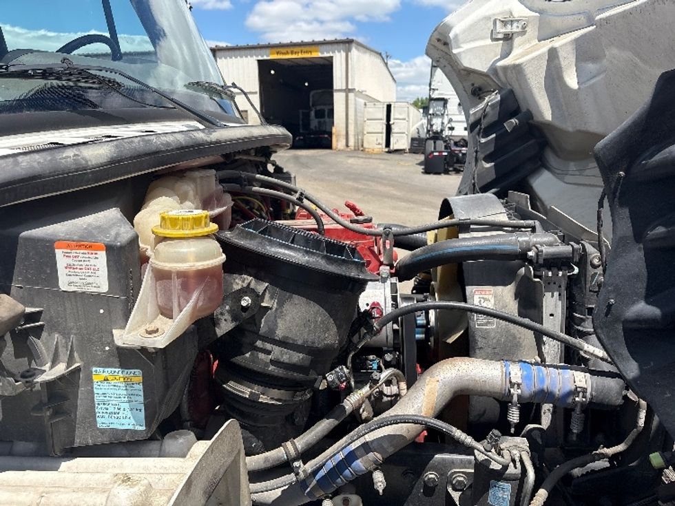 Cab and Chassis Truck-Light and Medium Duty Trucks-Freightliner-2020-M2-Greensboro-NC-143,849\n\t\tmiles-$ 43,250 - Image 18