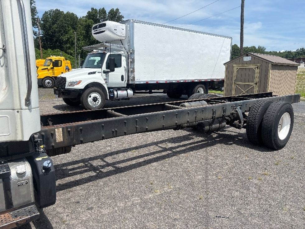 Cab and Chassis Truck-Light and Medium Duty Trucks-Freightliner-2020-M2-Martinsville-VA-430,074\n\t\tmiles-$ 24,000 - Image 25