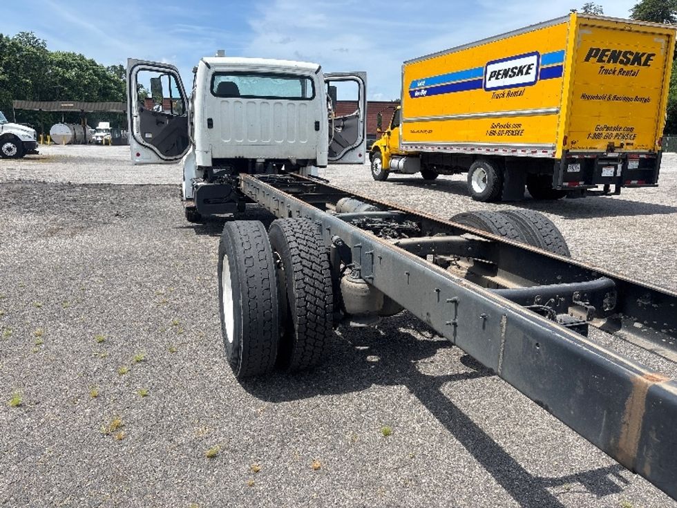 Cab and Chassis Truck-Light and Medium Duty Trucks-Freightliner-2020-M2-Martinsville-VA-430,074\n\t\tmiles-$ 24,000 - Image 26