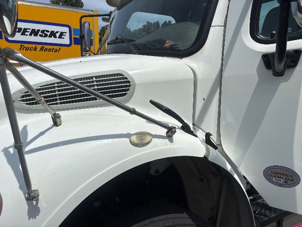 Cab and Chassis Truck-Light and Medium Duty Trucks-Freightliner-2020-M2-Martinsville-VA-430,074\n\t\tmiles-$ 24,000 - Image 28