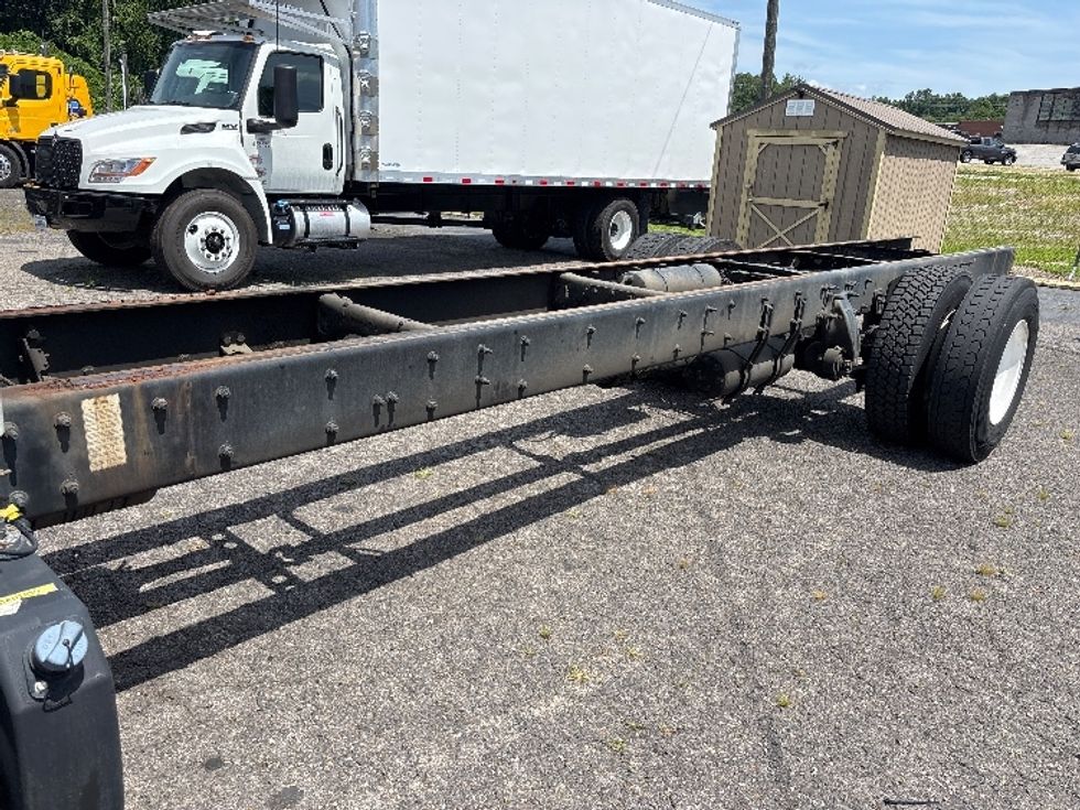 Cab and Chassis Truck-Light and Medium Duty Trucks-Freightliner-2020-M2-Martinsville-VA-430,074\n\t\tmiles-$ 24,000 - Image 5