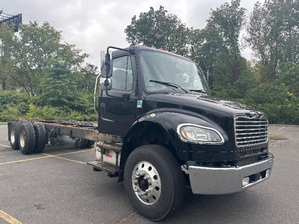 Cab and Chassis Truck-Light and Medium Duty Trucks-Freightliner-2020-M2-Montgomery-NY-170,725\n\t\tmiles-$ 54,000 - Image 1