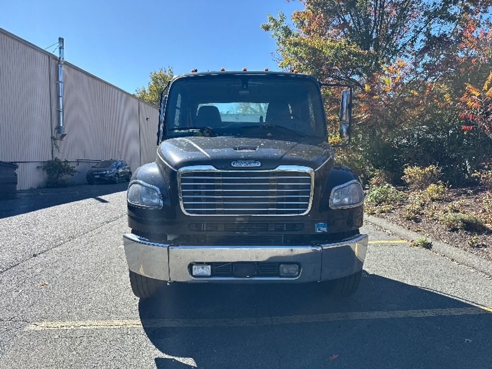Cab and Chassis Truck-Light and Medium Duty Trucks-Freightliner-2020-M2-Montgomery-NY-342,845\n\t\tmiles-$ 27,250 - Image 2