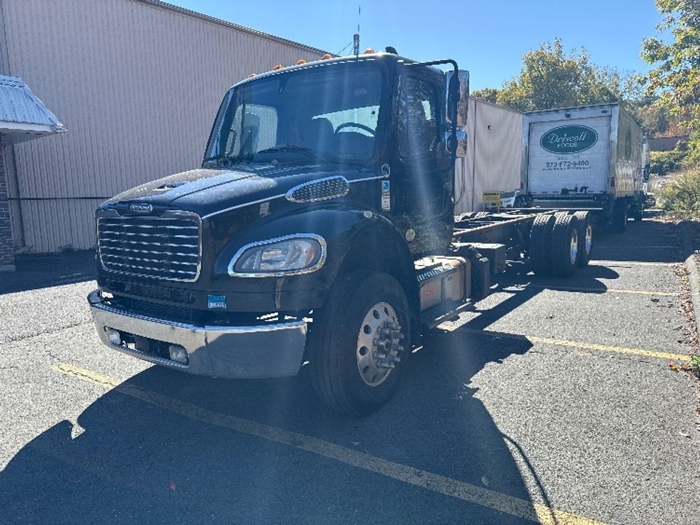 Cab and Chassis Truck-Light and Medium Duty Trucks-Freightliner-2020-M2-Montgomery-NY-342,845\n\t\tmiles-$ 27,250 - Image 3
