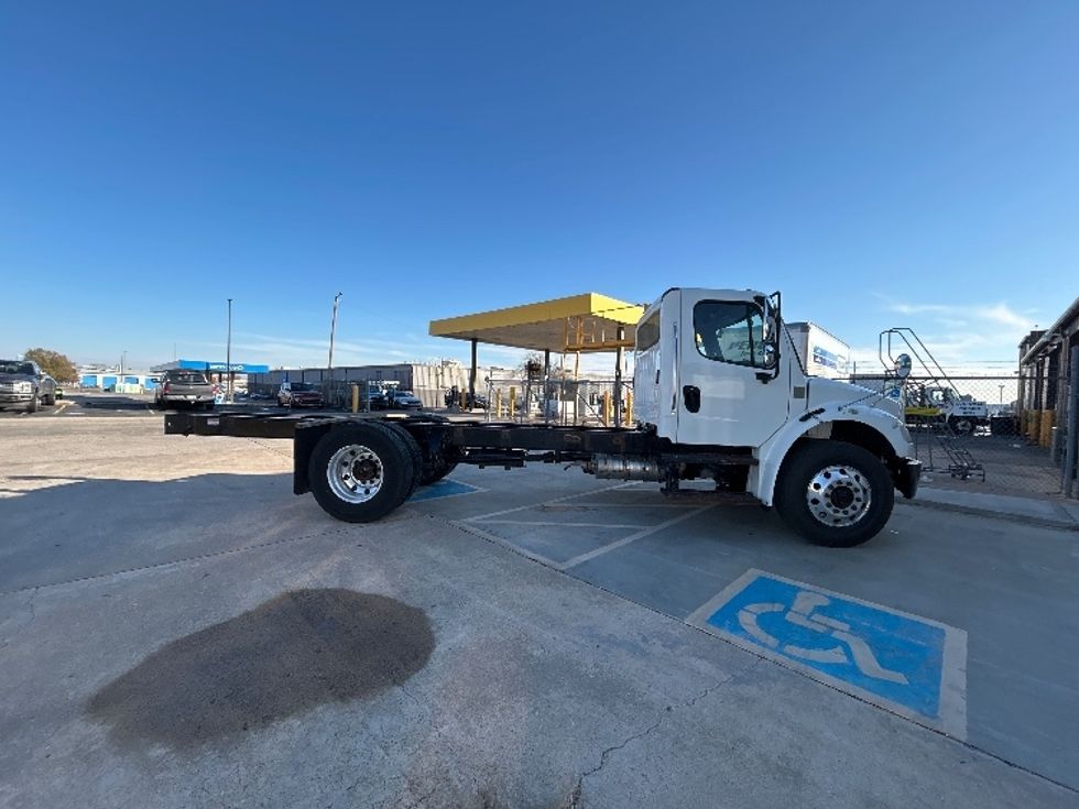 Cab and Chassis Truck-Light and Medium Duty Trucks-Freightliner-2020-M2-Oklahoma City-OK-366,284\n\t\tmiles-$ 23,000 - Image 10