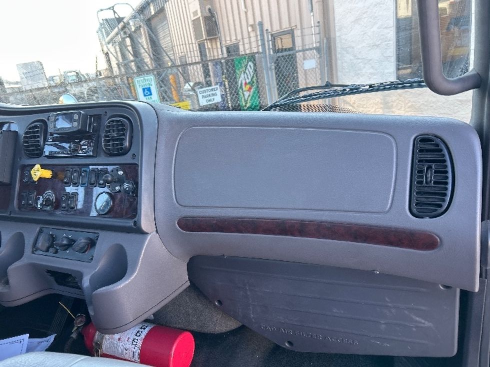 Cab and Chassis Truck-Light and Medium Duty Trucks-Freightliner-2020-M2-Oklahoma City-OK-366,284\n\t\tmiles-$ 23,000 - Image 15