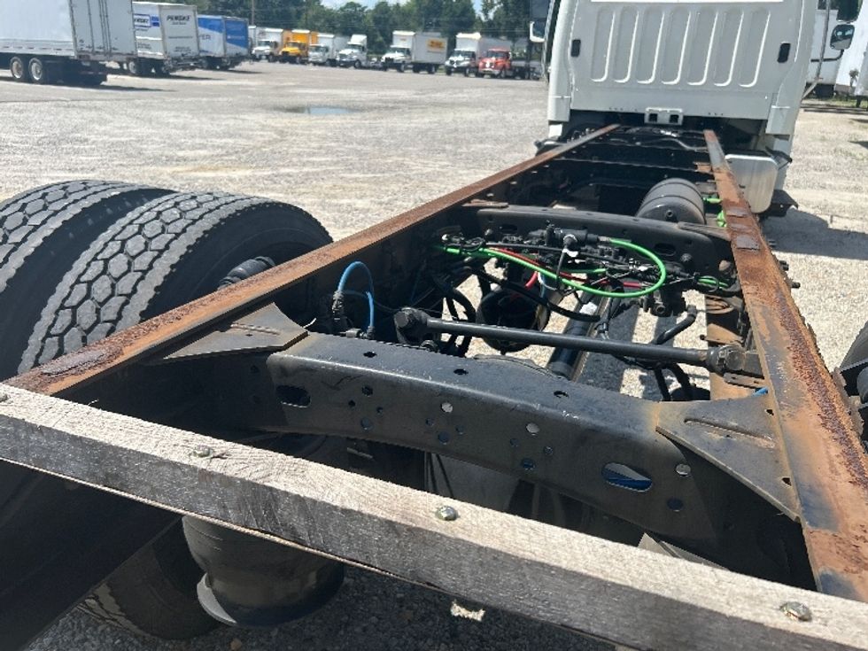 Cab and Chassis Truck-Light and Medium Duty Trucks-Freightliner-2020-M2-Prince George-VA-156,172\n\t\tmiles-$ 48,000 - Image 11