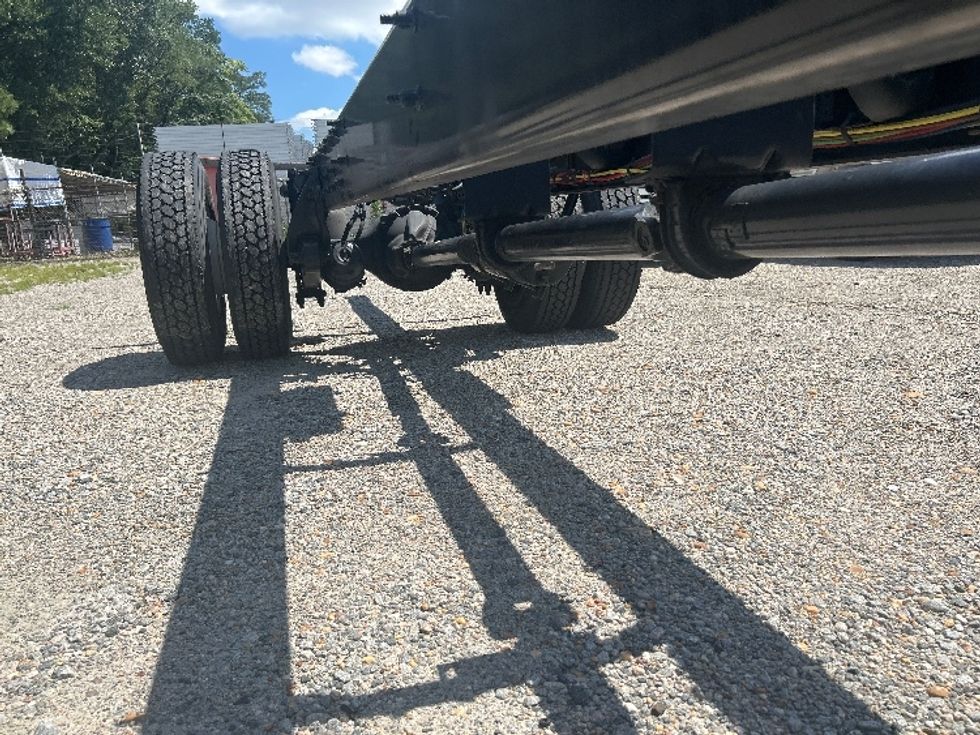 Cab and Chassis Truck-Light and Medium Duty Trucks-Freightliner-2020-M2-Prince George-VA-156,172\n\t\tmiles-$ 48,000 - Image 14