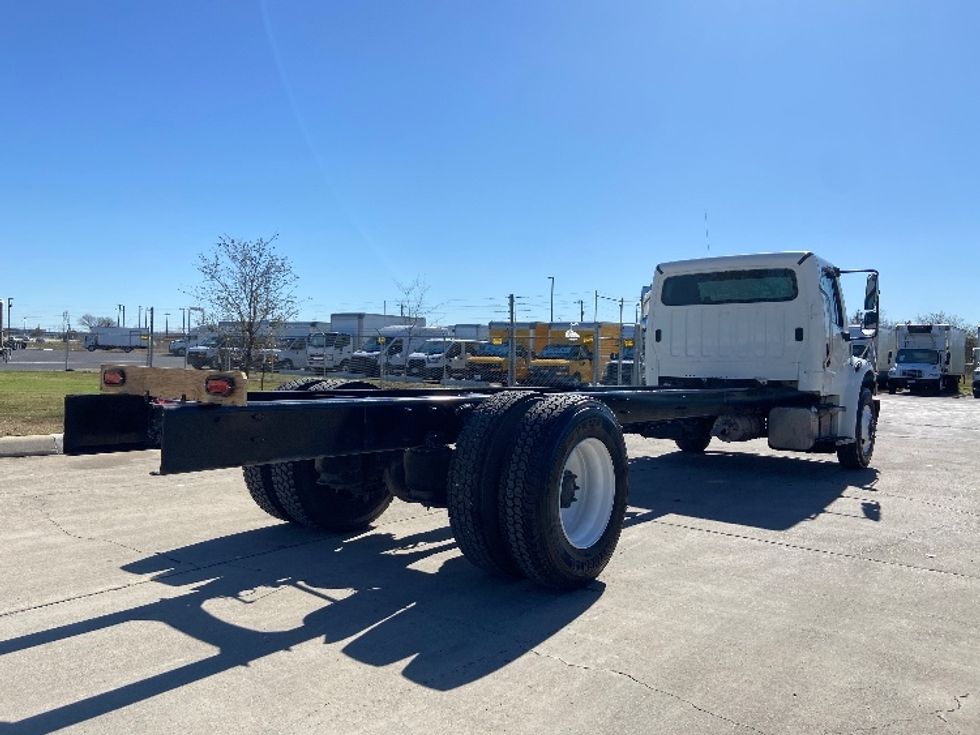 Cab and Chassis Truck-Light and Medium Duty Trucks-Freightliner-2020-M2-San Antonio-TX-383,652\n\t\tmiles-$ 22,250 - Image 9
