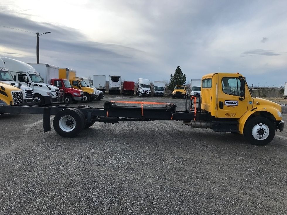 Cab and Chassis Truck-Light and Medium Duty Trucks-Freightliner-2020-M2-Spokane Valley-WA-112,162\n\t\tmiles-$ 41,250 - Image 11