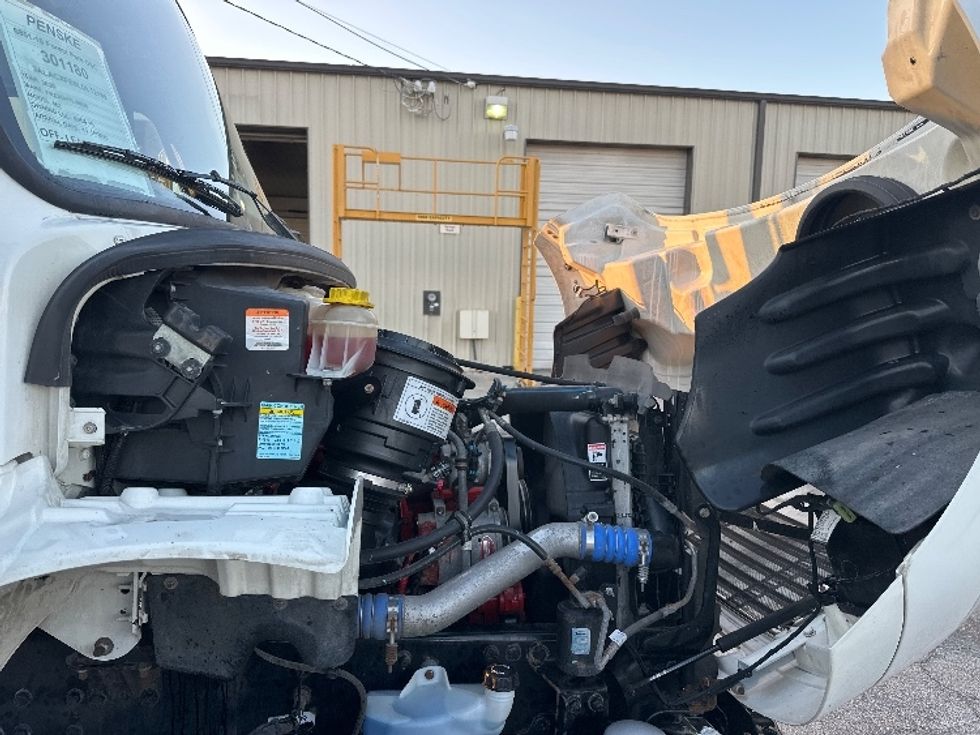 Cab and Chassis Truck-Light and Medium Duty Trucks-Freightliner-2020-M2-Wabash-IN-222,598\n\t\tmiles-$ 30,500 - Image 19