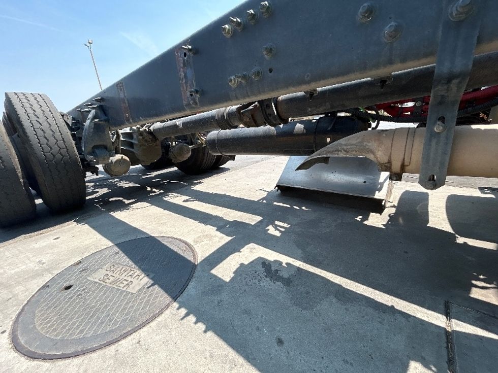 Cab and Chassis Truck-Light and Medium Duty Trucks-Freightliner-2020-M211264S-Bakersfield-CA-236,005\n\t\tmiles-$ 85,500 - Image 13