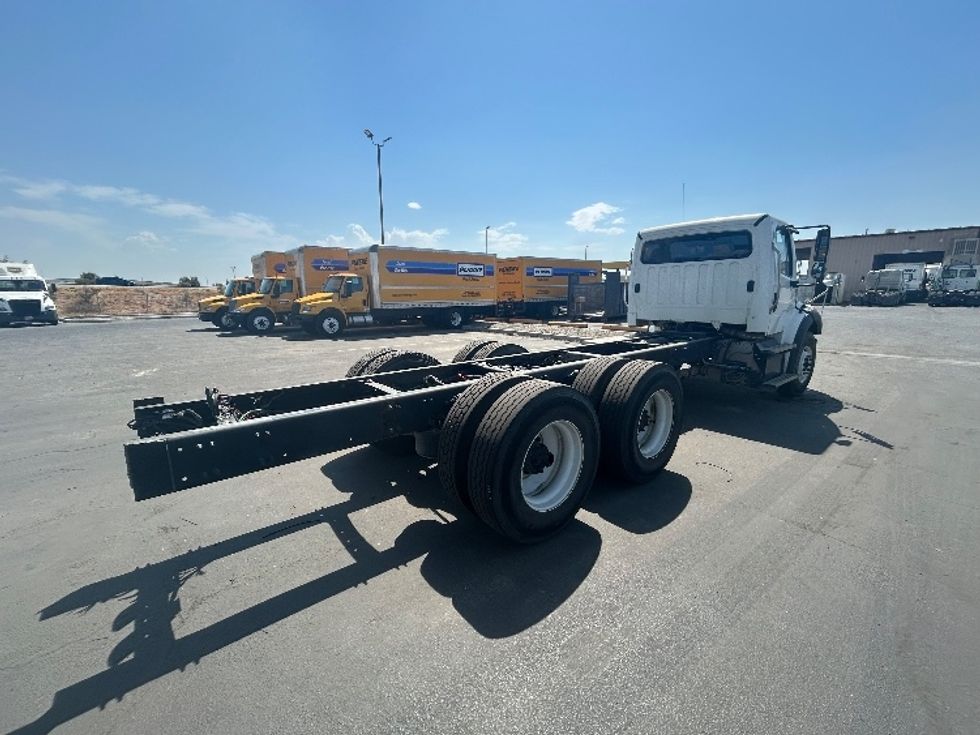 Cab and Chassis Truck-Light and Medium Duty Trucks-Freightliner-2020-M211264S-Bakersfield-CA-236,005\n\t\tmiles-$ 85,500 - Image 24
