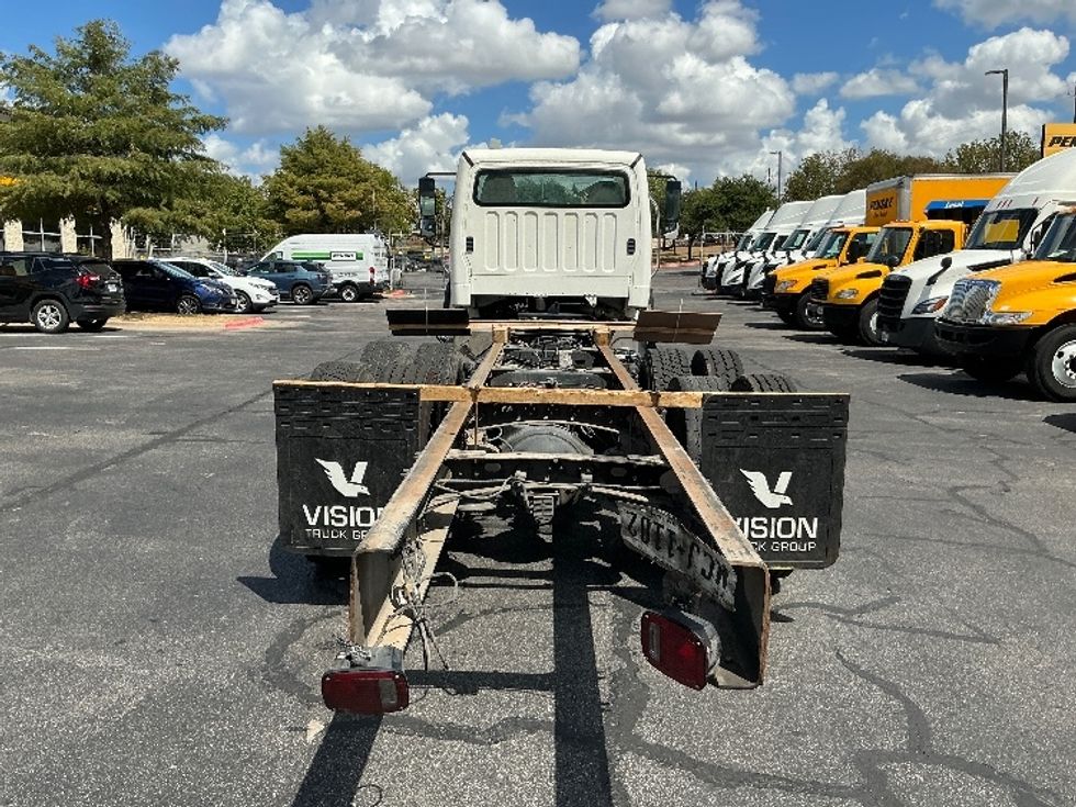 Cab and Chassis Truck-Light and Medium Duty Trucks-Freightliner-2020-M211264S-San Antonio-TX-165,392\n\t\tmiles-$ 89,750 - Image 7