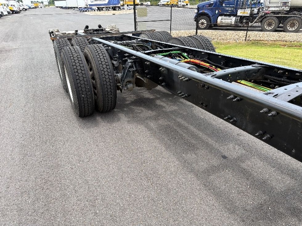 Cab and Chassis Truck-Light and Medium Duty Trucks-Freightliner-2020-M211264S-Shreveport-LA-310,141\n\t\tmiles-$ 83,500 - Image 12