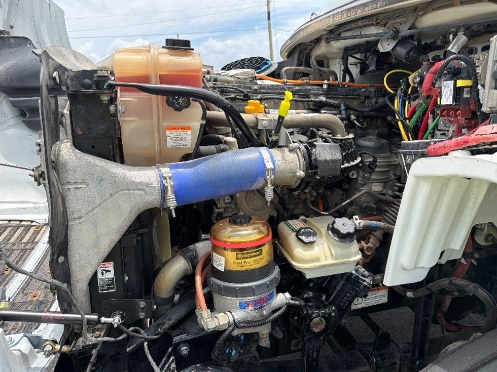 Cab and Chassis Truck-Light and Medium Duty Trucks-Freightliner-2020-M211264S-Shreveport-LA-310,141\n\t\tmiles-$ 83,500 - Image 22