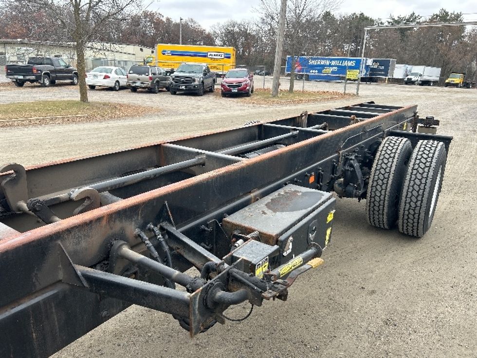 Cab and Chassis Truck-Light and Medium Duty Trucks-Freightliner-2021-M2-Brooklyn Park-MN-265,068\n\t\tmiles-$ 30,750 - Image 25