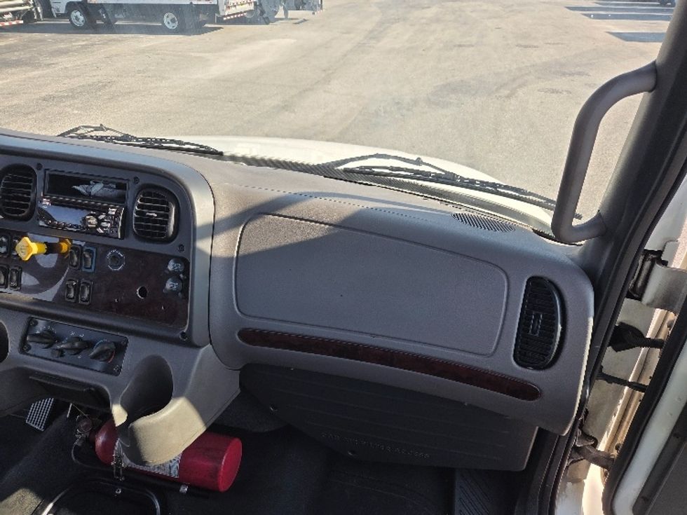 Cab and Chassis Truck-Light and Medium Duty Trucks-Freightliner-2021-M2-Mobile-AL-482,383\n\t\tmiles-$ 25,250 - Image 20