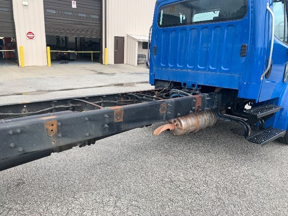 Cab and Chassis Truck-Light and Medium Duty Trucks-Freightliner-2021-M2-Nashville-TN-287,681\n\t\tmiles-$ 31,500 - Image 9