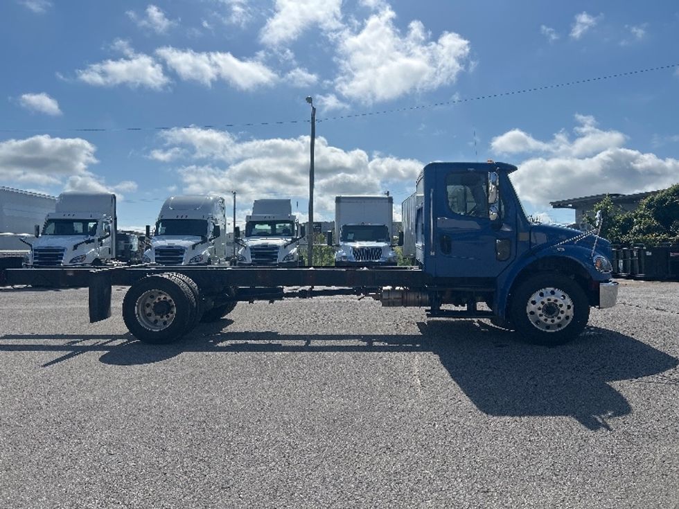 Cab and Chassis Truck-Light and Medium Duty Trucks-Freightliner-2021-M2-Nashville-TN-332,252\n\t\tmiles-$ 25,750 - Image 10