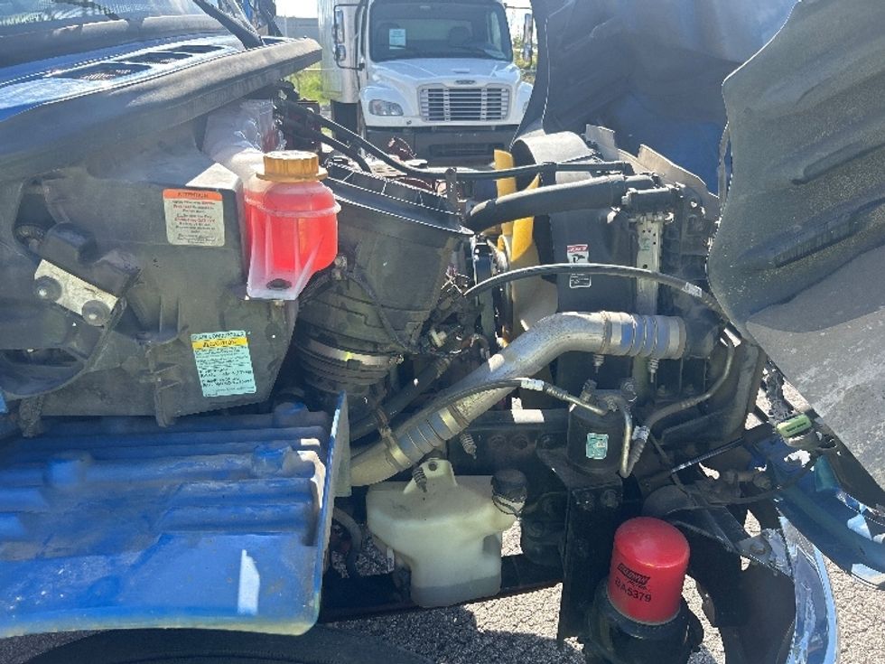 Cab and Chassis Truck-Light and Medium Duty Trucks-Freightliner-2021-M2-Nashville-TN-332,252\n\t\tmiles-$ 25,750 - Image 18