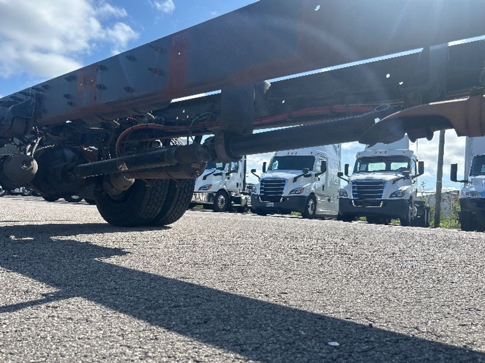 Cab and Chassis Truck-Light and Medium Duty Trucks-Freightliner-2021-M2-Nashville-TN-332,252\n\t\tmiles-$ 25,750 - Image 9