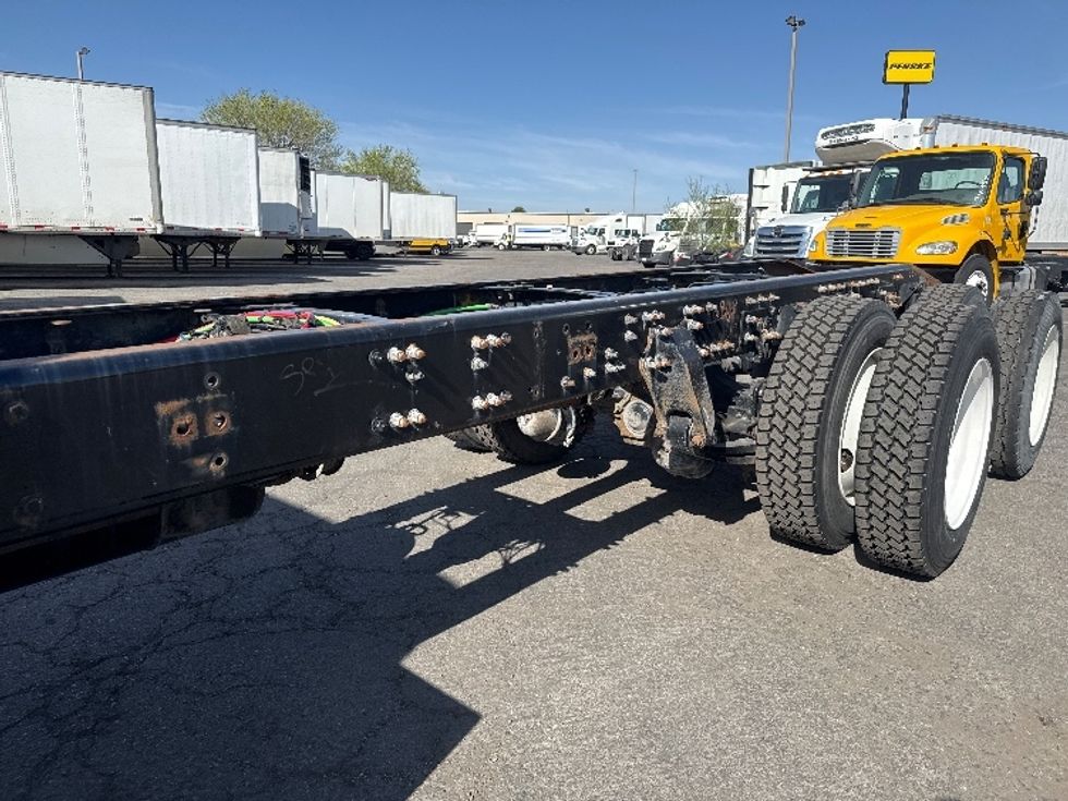 Cab and Chassis Truck-Light and Medium Duty Trucks-Freightliner-2021-M211264S-West Valley City-UT-94,880\n\t\tmiles-$ 120,000 - Image 5