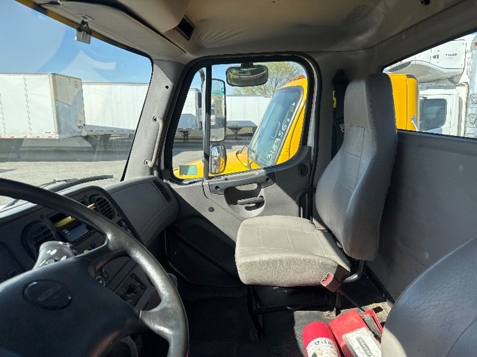 Cab and Chassis Truck-Light and Medium Duty Trucks-Freightliner-2021-M211264S-West Valley City-UT-94,880\n\t\tmiles-$ 120,000 - Image 14