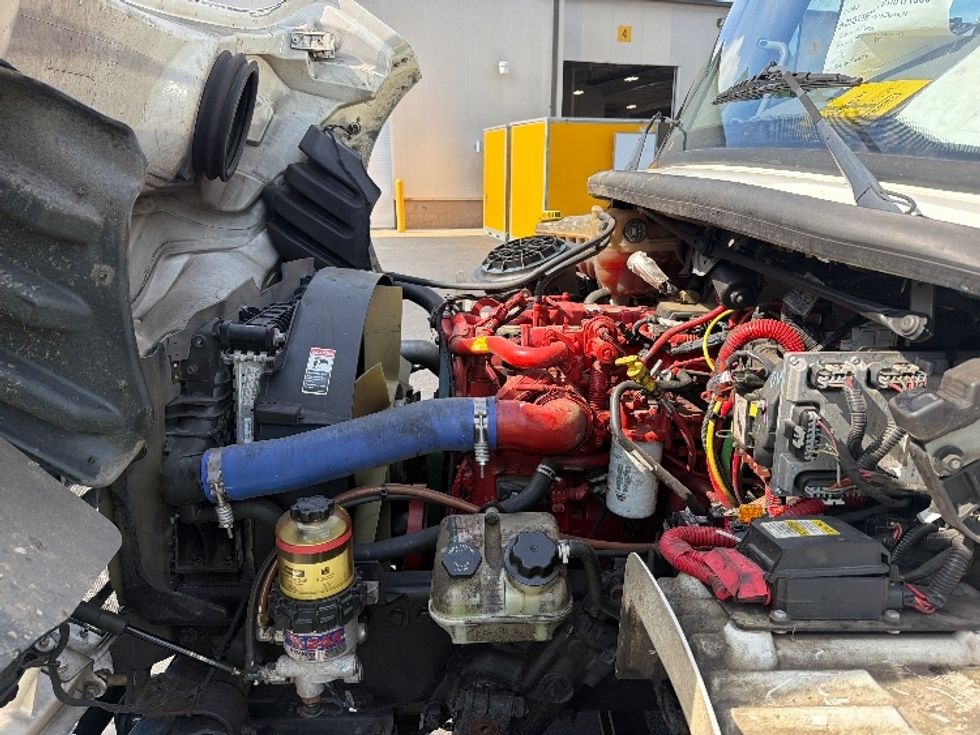 Cab and Chassis Truck-Light and Medium Duty Trucks-Freightliner-2022-M2-Forest Park-GA-294,762\n\t\tmiles-$ 28,500 - Image 15