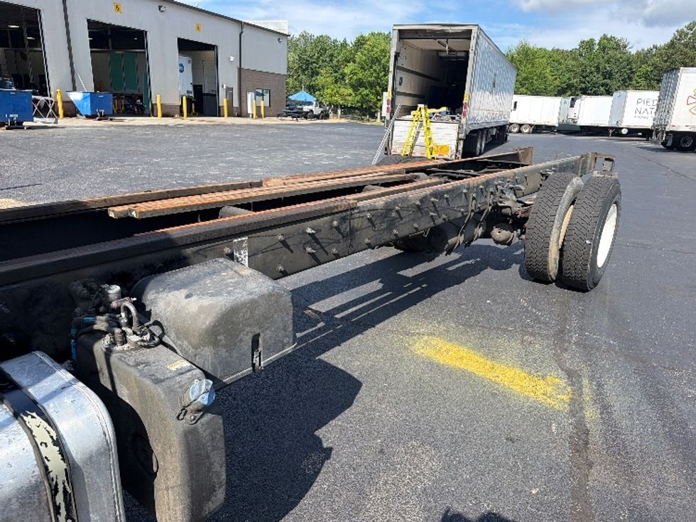 Cab and Chassis Truck-Light and Medium Duty Trucks-Freightliner-2022-M2-Forest Park-GA-294,762\n\t\tmiles-$ 28,500 - Image 5