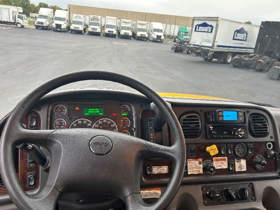 Cab and Chassis Truck-Light and Medium Duty Trucks-Freightliner-2022-M2-Louisville-KY-221,192\n\t\tmiles-$ 45,000 - Image 11