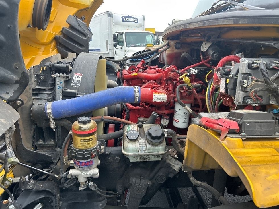 Cab and Chassis Truck-Light and Medium Duty Trucks-Freightliner-2022-M2-Louisville-KY-221,192\n\t\tmiles-$ 45,000 - Image 17