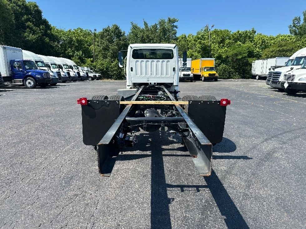 Cab and Chassis Truck-Light and Medium Duty Trucks-Freightliner-2025-M2P-Greensboro-NC-37,279\n\t\tmiles-$ 91,250 - Image 7