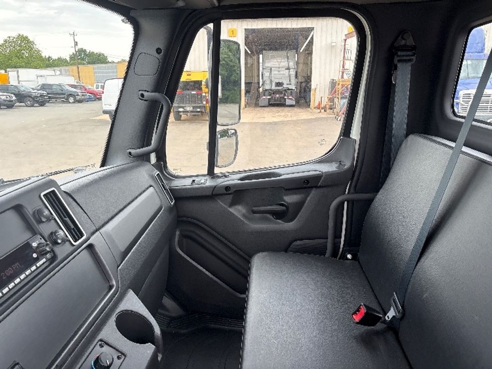 Cab and Chassis Truck-Light and Medium Duty Trucks-Freightliner-2025-M2P-Greensboro-NC-48,440\n\t\tmiles-$ 89,750 - Image 14