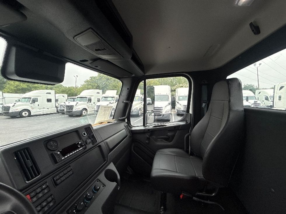 Cab and Chassis Truck-Light and Medium Duty Trucks-Freightliner-2025-M2P-Greensboro-NC-936\n\t\tmiles-$ 107,000 - Image 14