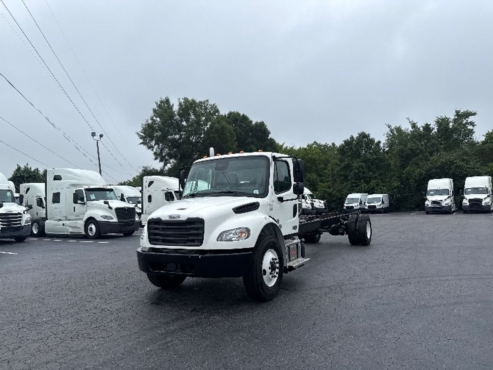 Cab and Chassis Truck-Light and Medium Duty Trucks-Freightliner-2025-M2P-Greensboro-NC-936\n\t\tmiles-$ 107,000 - Image 3