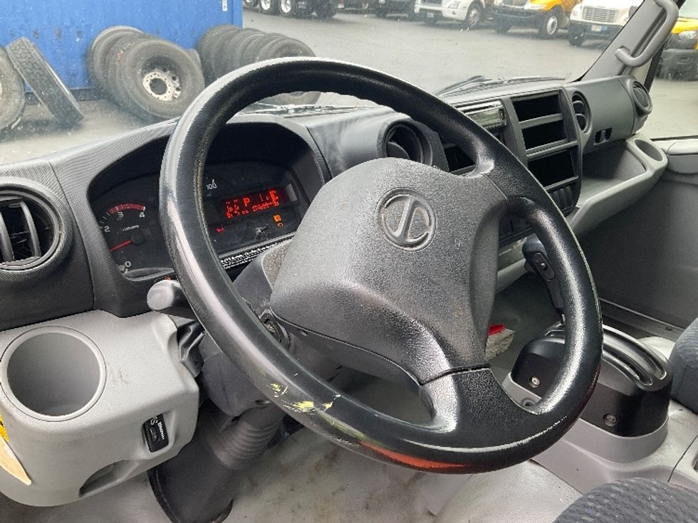 Cab and Chassis Truck-Light and Medium Duty Trucks-Hino-2017-195-Kent-WA-104,898\n\t\tmiles-$ 35,750 - Image 17