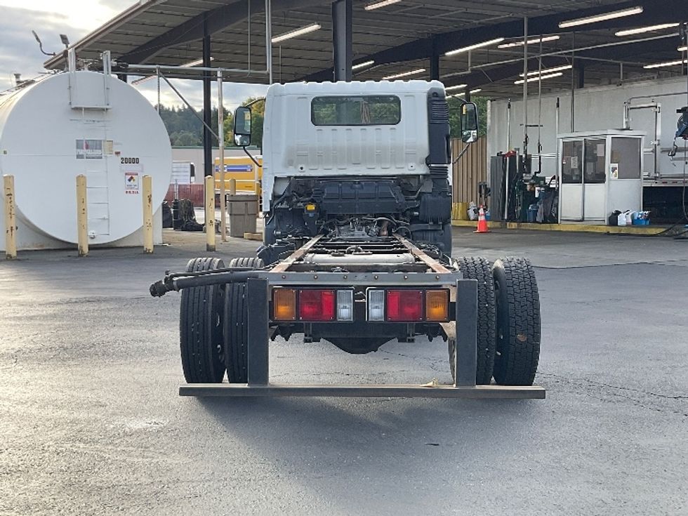Cab and Chassis Truck-Light and Medium Duty Trucks-Hino-2017-195-Kent-WA-48,160\n\t\tmiles-$ 31,250 - Image 7