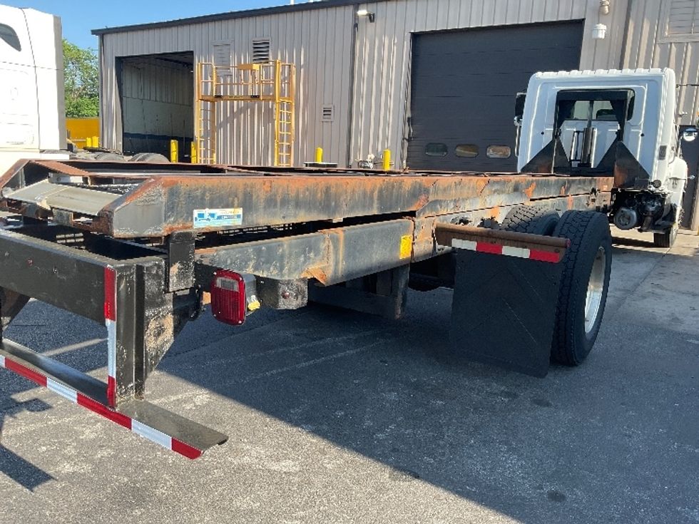 Cab and Chassis Truck-Light and Medium Duty Trucks-Hino-2019-268-New Castle-DE-243,137\n\t\tmiles-$ 28,250 - Image 6