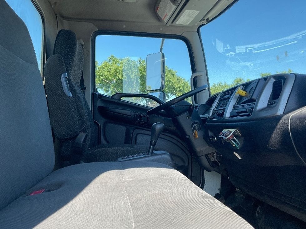 Cab and Chassis Truck-Light and Medium Duty Trucks-Hino-2019-268-New Castle-DE-266,030\n\t\tmiles-$ 25,750 - Image 20